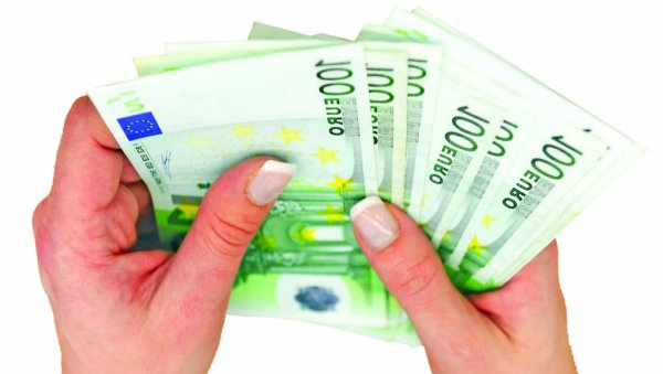 РАСТЕ ПЛАТА СВИМА КОЈИ РАДЕ ОВАЈ ПОСАО: Велики број људи се тиме бави, добију и 9 додатних дана одмора
