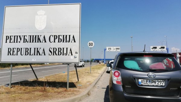 ИВАН ПЕРНАР О ПРОТЕРИВАЊУ ХРВАТСКИХ НОВИНАРА: Да сам на Вучићевом месту, не бих их пустио у Србију ИВАН ПЕРНАР О ПРОТЕРИВАЊУ ХРВАТСКИХ НОВИНАРА: Да сам на Вучићевом месту, не бих их пустио у Србију