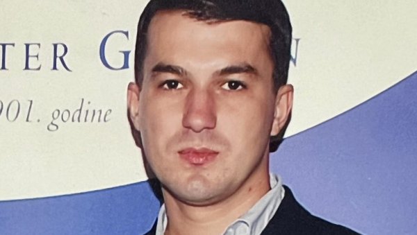 ПАМЕТНИ САТ ПОКАЗАО ЛОКАЦИЈУ НЕСТАЛОГ МИЛАНА ЂОРЂЕВИЋА: Гранична полиција алармирана ПАМЕТНИ САТ ПОКАЗАО ЛОКАЦИЈУ НЕСТАЛОГ МИЛАНА ЂОРЂЕВИЋА: Гранична полиција алармирана