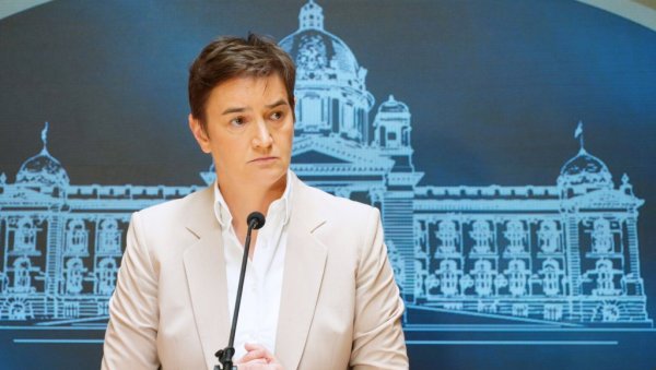 ЉУДСКА БЕДА Брнабић реаговала на нове нападе Ђиласа на Вучићеву породицу ЉУДСКА БЕДА Брнабић реаговала на нове нападе Ђиласа на Вучићеву породицу
