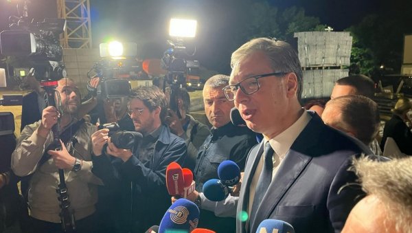 ВУЧИЋ НА ПИТАЊЕ НОВОСТИ: Нервоза је велика код блокадера и опозиције, знају колико падају - то их води ка даљој радикализацији ВУЧИЋ НА ПИТАЊЕ НОВОСТИ: Нервоза је велика код блокадера и опозиције, знају колико падају - то их води ка даљој радикализацији