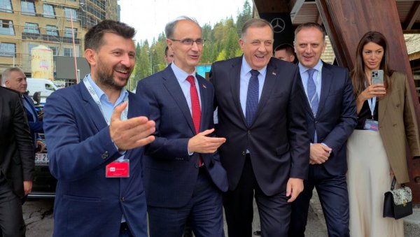 МНОГИ СЕ БОЈЕ СНАЖНЕ СРБИЈЕ: Мацут са Додиком на Јахорина економском форуму потврдио подршку РС И Дејтону