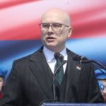 OGLASIO SE VUČEVIĆ: “Srećna pobeda pristojne Srbije u Kosjeriću i Zaječaru svim građanima”