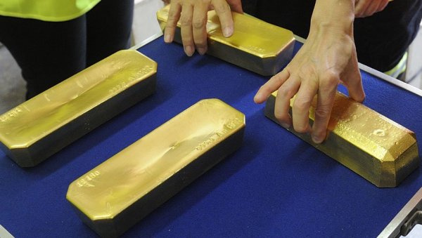 БЛУМБЕРГ ТВРДИ: НБС планира повратак свих златних резерви ван земље назад у Србију БЛУМБЕРГ ТВРДИ: НБС планира повратак свих златних резерви ван земље назад у Србију