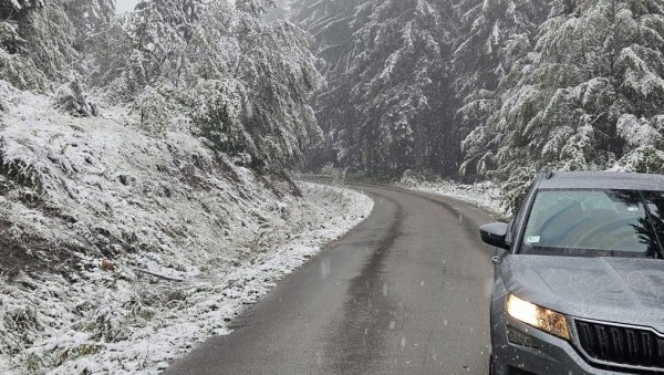 АКО ВАС УХВАТЕ ДА ВОЗИТЕ У ЈАКНИ У ОВОЈ ЗЕМЉИ НЕ ГИНЕ ВАМ ПАПРЕНА КАЗНА: Тврде да утиче на безбедност вожње