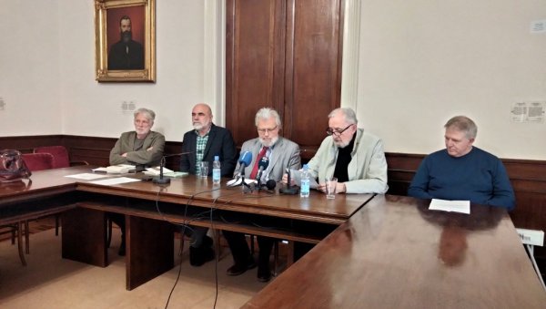 ДОБИТНИЦИ ЈАНА АЛЕКСИЋ И НЕНАД ШАПОЊА: Познати лауреати традиционалне Змајеве награде Матице српске