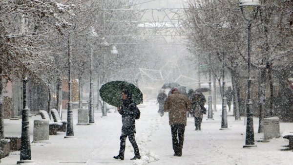 ОВДЕ ЋЕ ДАНАС ПАСТИ 10 ЦЕНТИМЕТАРА СНЕГА: РХМЗ упозорава на опасну појаву - какво нас време очекује у наставку марта