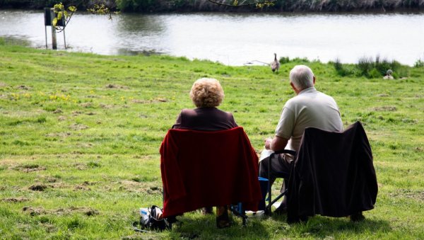 Европљани живе све дуже: Ово је листа држава које померају старосну границу за одлазак у пензију