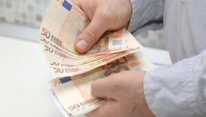 USKORO STIŽE KEŠ NA RUKE: Lepa vest za ove penzionere